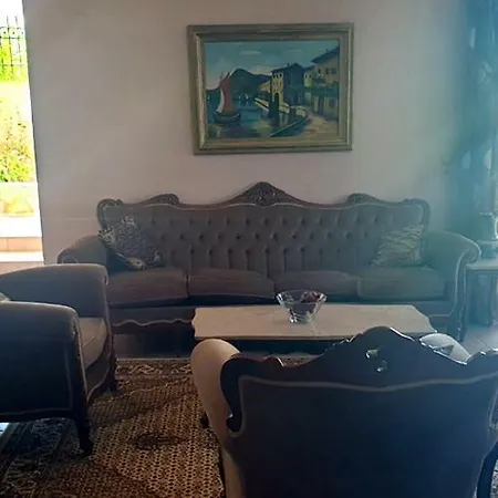 Сasa de vacaciones Exostis House